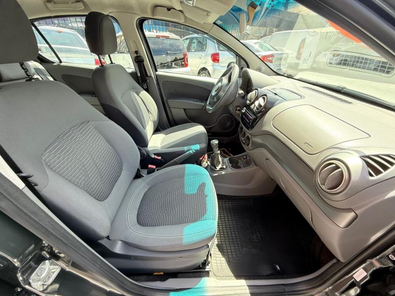 Fiat - PALIO ATTRACTIVE 1.4 