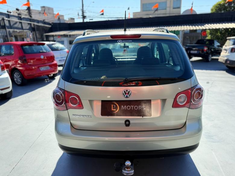 VW - VolksWagen - SPACEFOX 1.6 