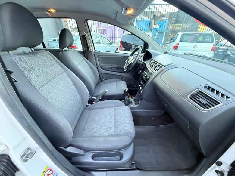 VW - VolksWagen - SPACEFOX 1.6 