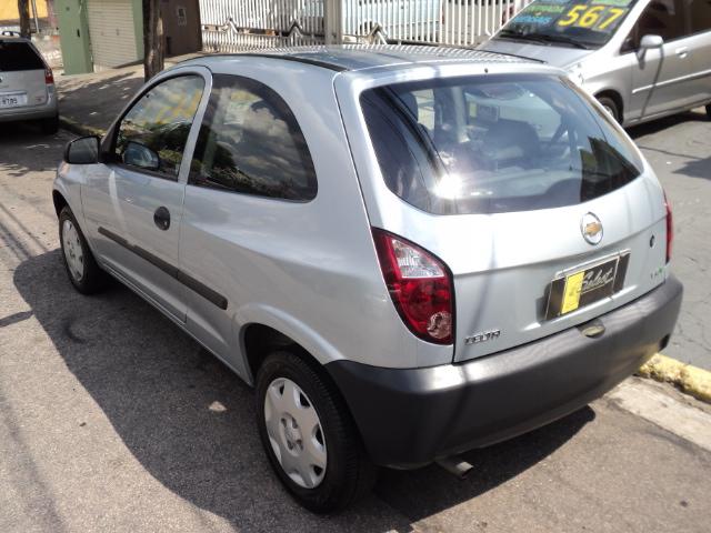 GM - Chevrolet - CELTA LIFE 2 PORTAS 