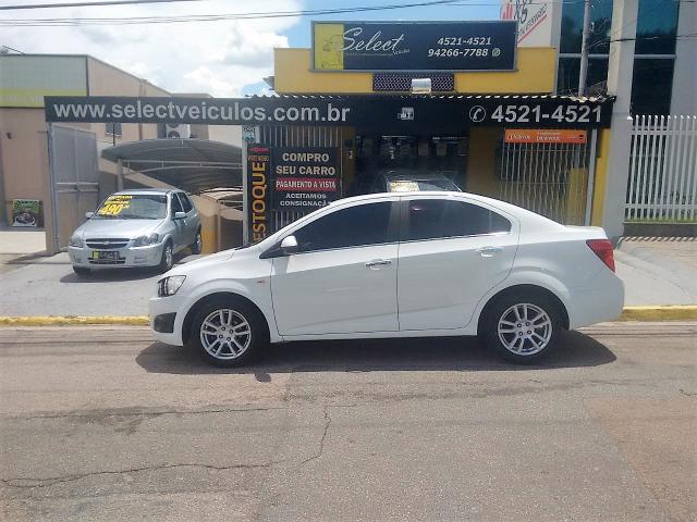 GM - Chevrolet - SONIC SEDAN LTZ AUTO 