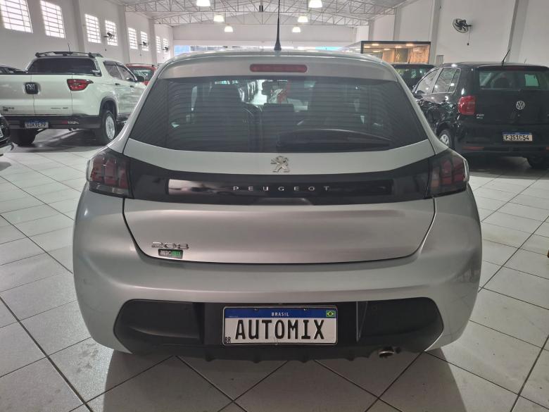 Peugeot - 208 ALLURE 1.6