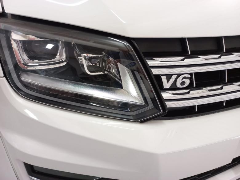 VW - VolksWagen - AMAROK HIGHLINE 3.0 V6 TURBO