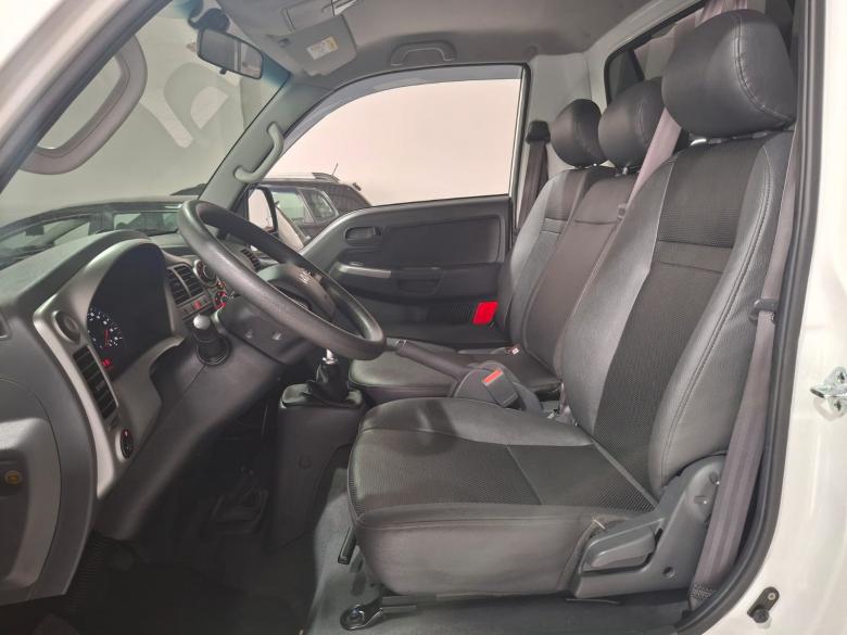 Kia Motors - BONGO UK2500 HD SC 4X4