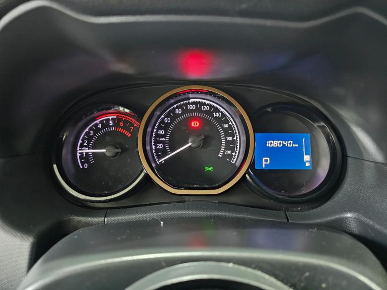 Renault - DUSTER DYNAMIQUE 2.0 AT