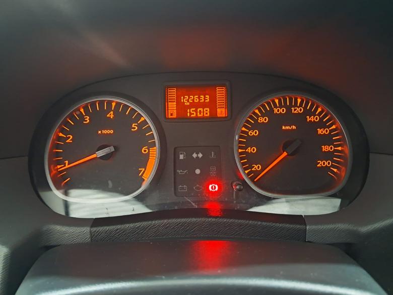 Renault - DUSTER EXPRESSION 1.6
