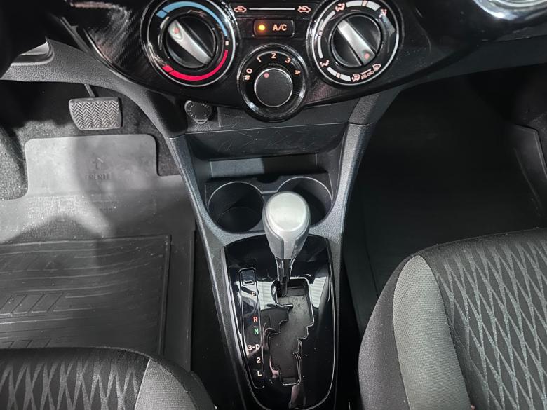 Toyota - ETIOS HATCH 1.5 X PLUS AUT.