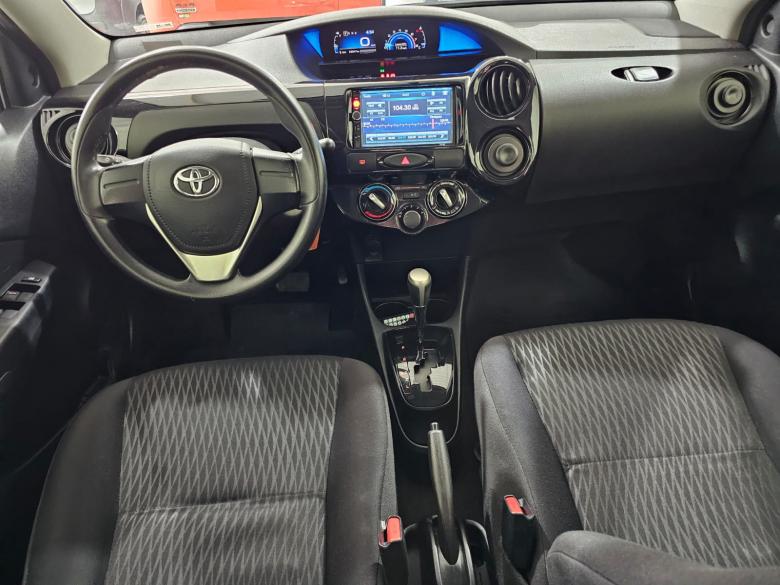 Toyota - ETIOS SEDAN X 1.5 AT