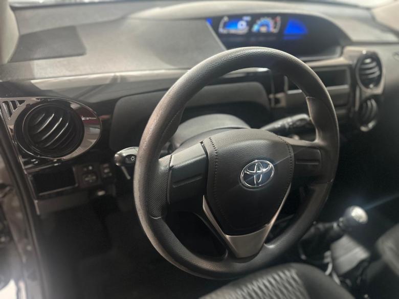 Toyota - ETIOS X 1.3 HB