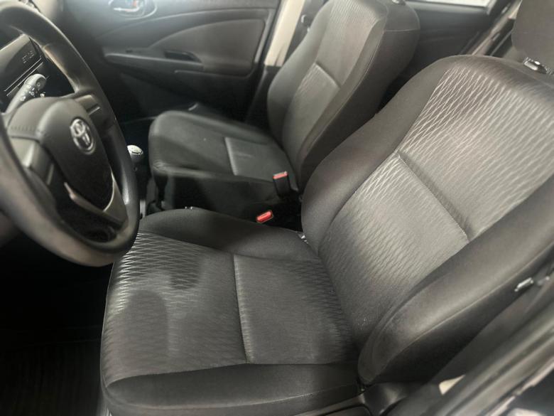 Toyota - ETIOS X 1.3 HB