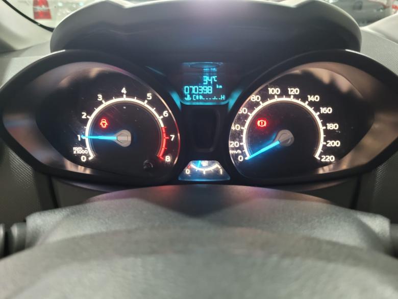 Ford - FIESTA HATCH SEL 1.6