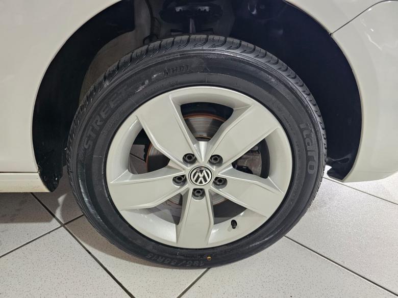 VW - VolksWagen - FOX COMFORTLINE 1.6