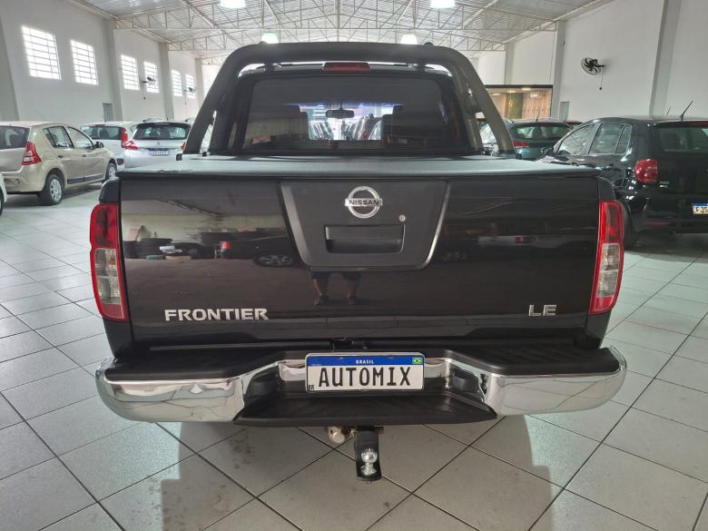 Nissan - FRONTIER LE ATTACK 2.5 CD 4X4