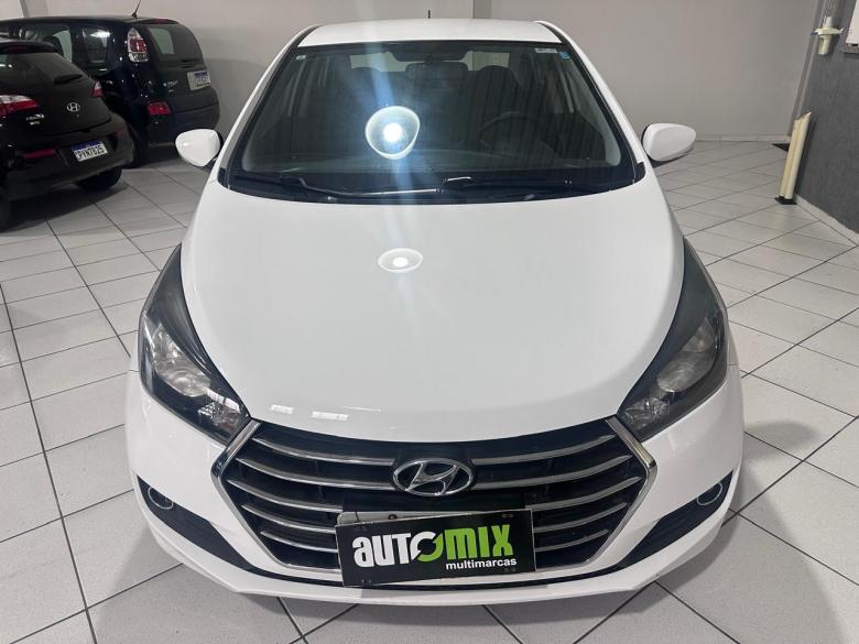 Hyundai - HB20S 1.6 CONF. STYLE AUT.