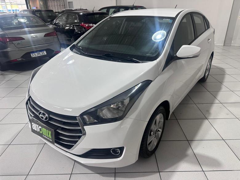 Hyundai - HB20S 1.6 CONF. STYLE AUT.