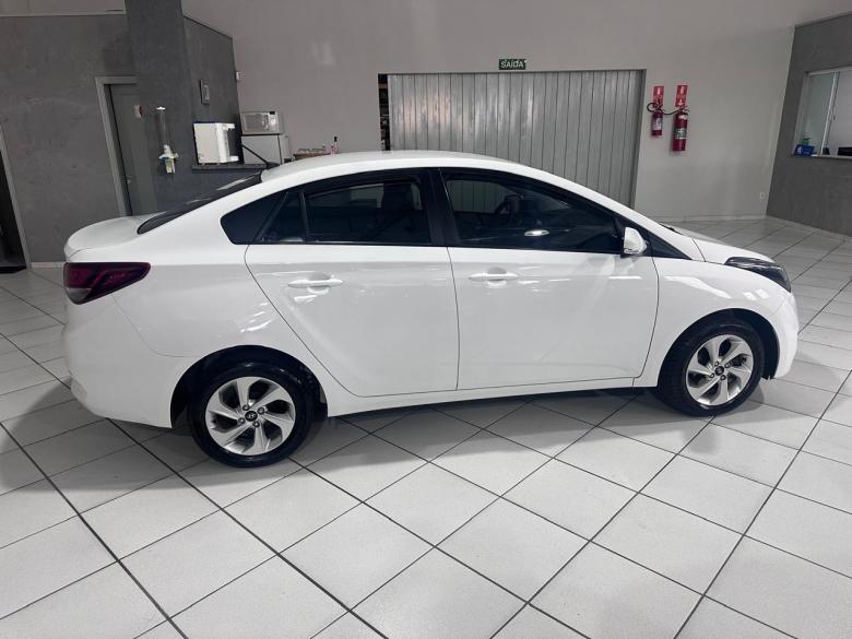 Hyundai - HB20S 1.6 CONF. STYLE AUT.