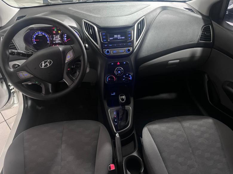 Hyundai - HB20S 1.6 CONF. STYLE AUT.