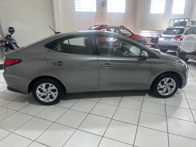 Hyundai - HB20S VISION 1.0 MEC.FLEX