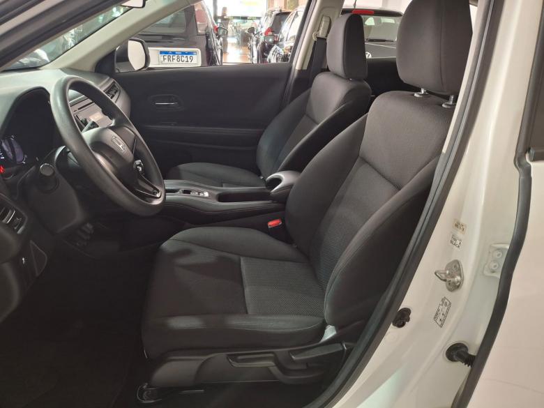 Honda - HR-V LX CVT 1.8