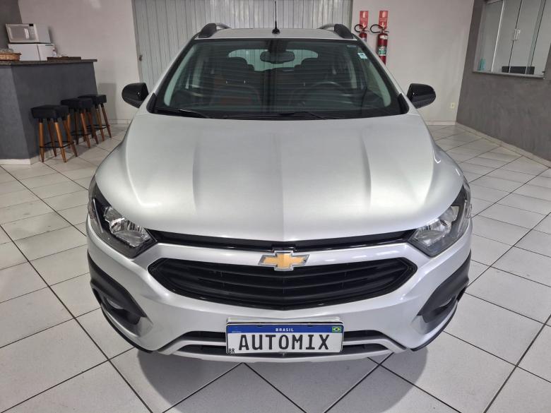 GM - Chevrolet - ONIX ACTIV 1.4 AT