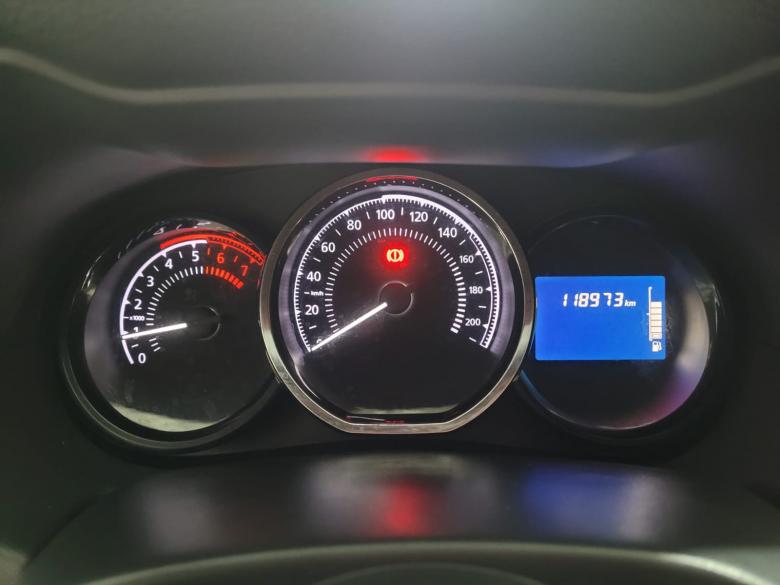 Renault - OROCH DYNAMIQUE 1.6