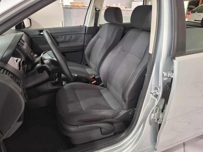 VW - VolksWagen - POLO 1.6