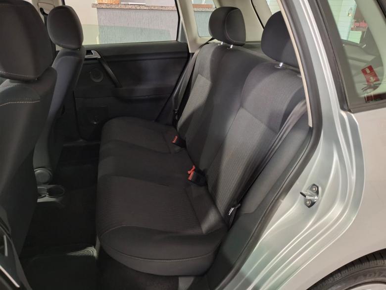 VW - VolksWagen - POLO 1.6