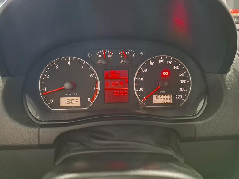 VW - VolksWagen - POLO 1.6