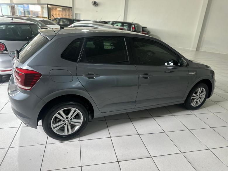 VW - VolksWagen - POLO COMFORTLINE 1.0 TSI AUT.