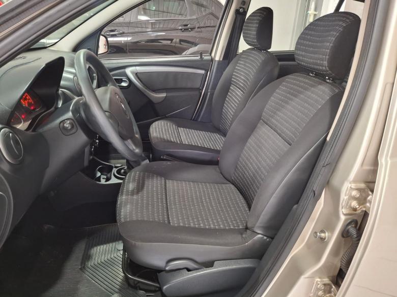 Renault - SANDERO EXPRESSION 1.0