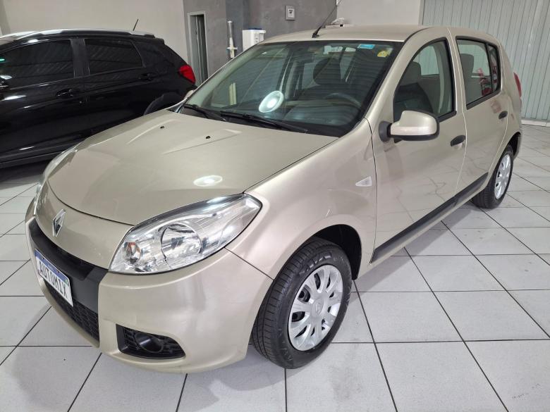Renault - SANDERO EXPRESSION 1.0