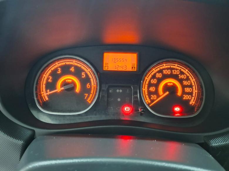 Renault - SANDERO EXPRESSION 1.0