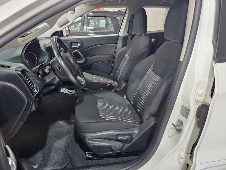 Fiat - TORO FREEDOM 2.4 AT9