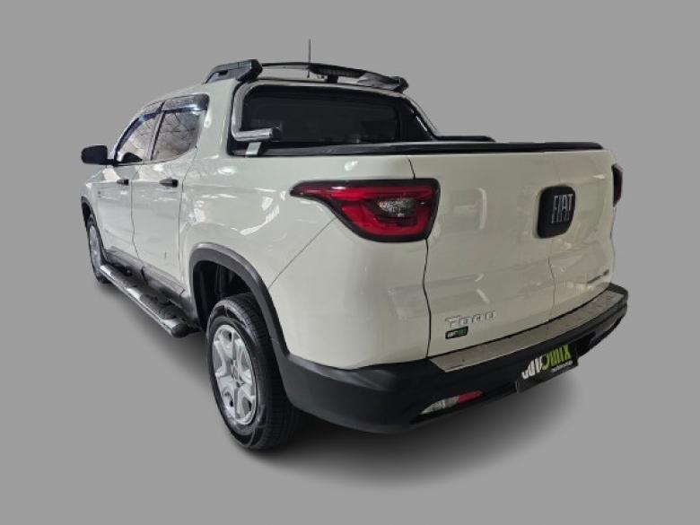Fiat - TORO FREEDOM 2.4 AT9