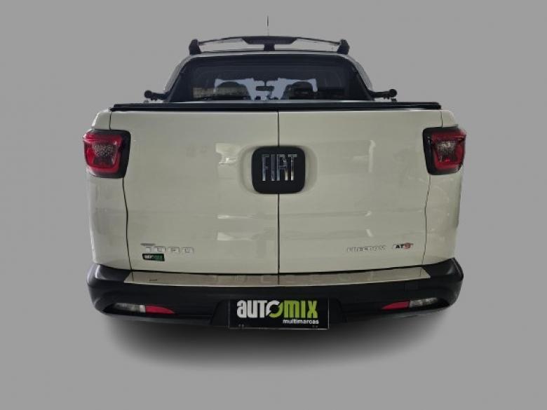 Fiat - TORO FREEDOM 2.4 AT9