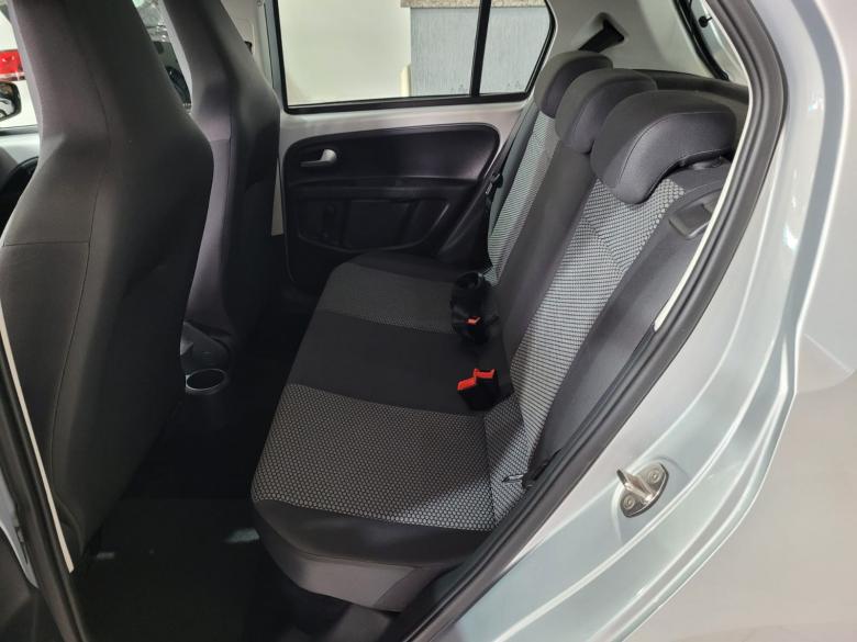 VW - VolksWagen - UP MOVE 1.0