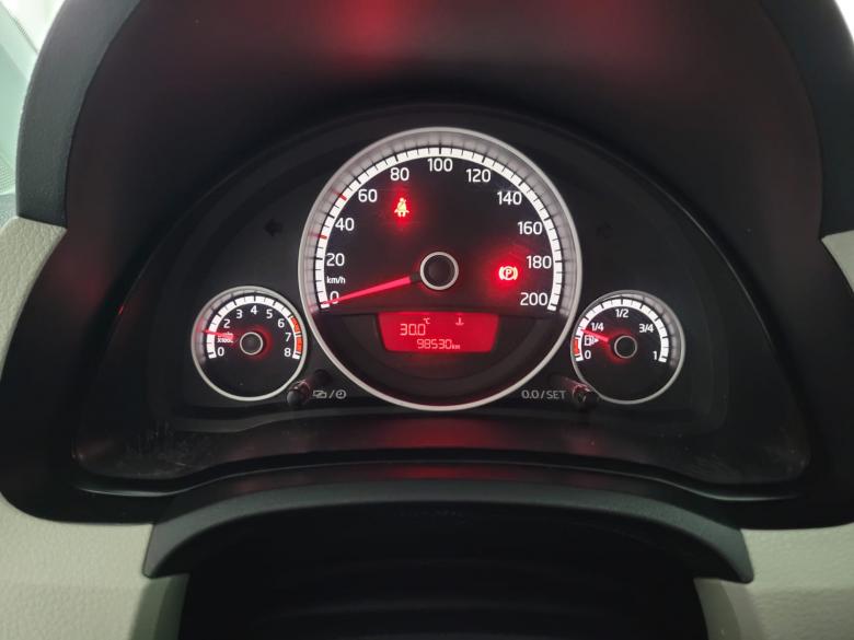 VW - VolksWagen - UP MOVE 1.0