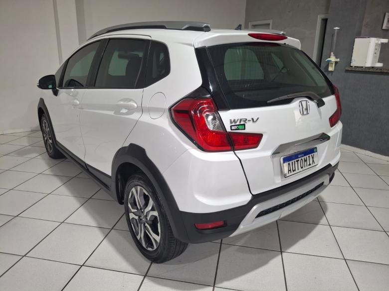 Honda - WR-V EX 1.5 CVT