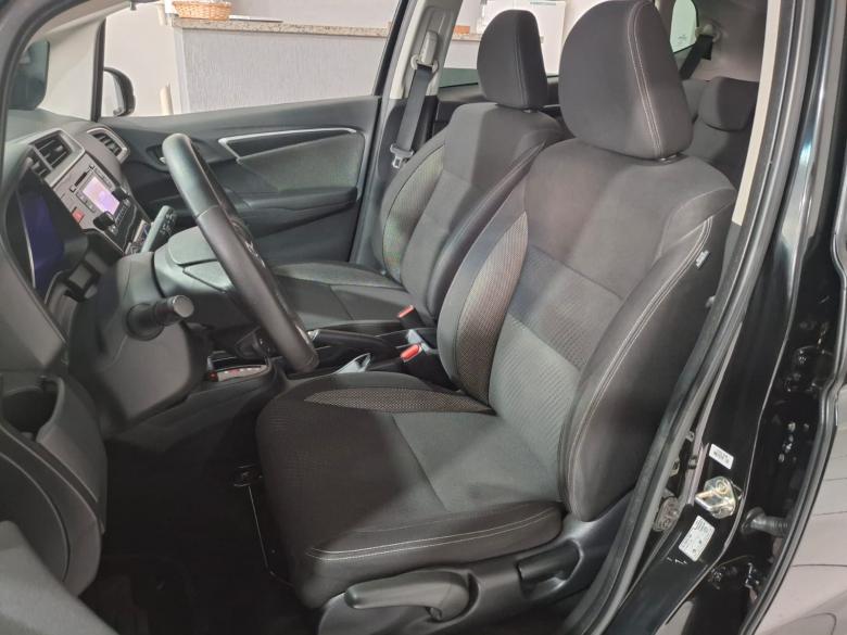 Honda - WR-V EX 1.5 CVT