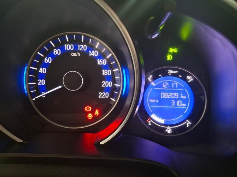Honda - WR-V EX 1.5 CVT