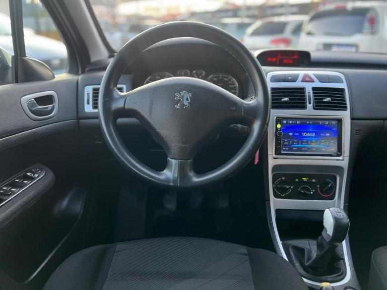 Peugeot - 307 1.6 PRESENCE PACK