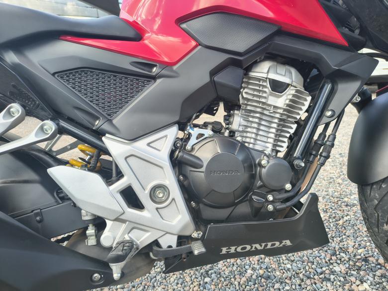 HONDA - CB 300 TWISTER FLEX