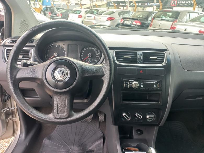 VW - VolksWagen - FOX TREND 1.6 IMOTION