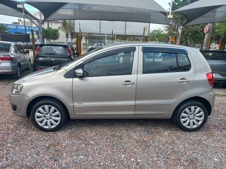 VW - VolksWagen - FOX TREND 1.6 IMOTION