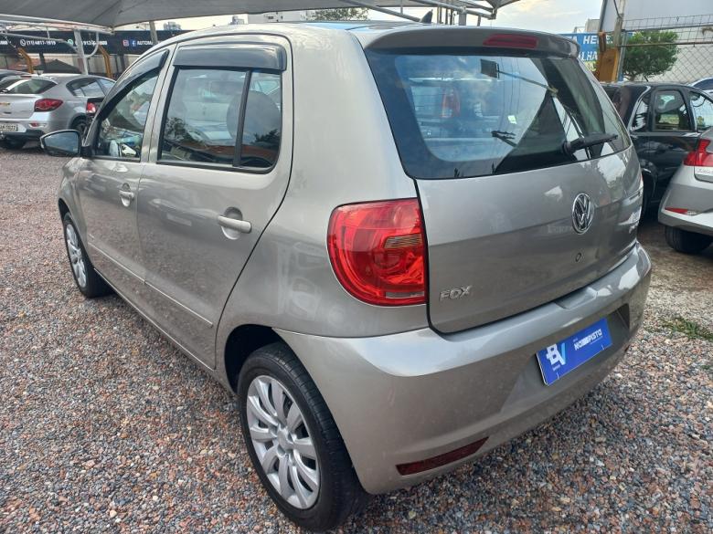 VW - VolksWagen - FOX TREND 1.6 IMOTION