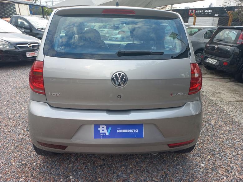 VW - VolksWagen - FOX TREND 1.6 IMOTION
