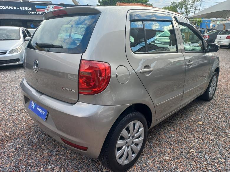 VW - VolksWagen - FOX TREND 1.6 IMOTION