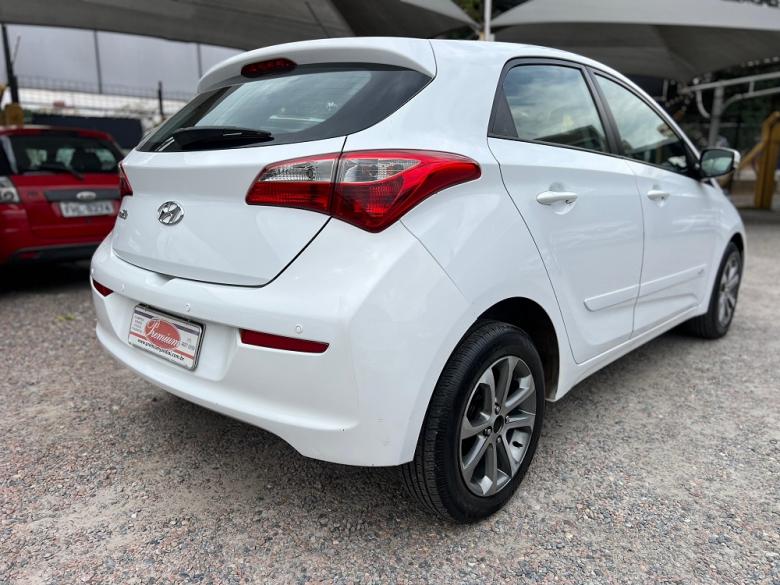 Hyundai - HB 20 CONFORT PLUS 1.0