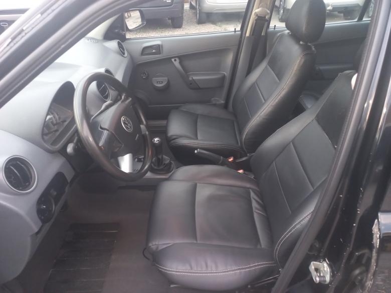 VW - VolksWagen - PARATI 1.6 CITY