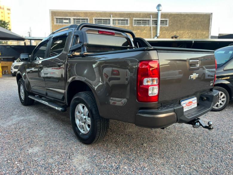 GM - CHEVROLET - S-10 CABINE DUPLA LT 2.4 FLEX